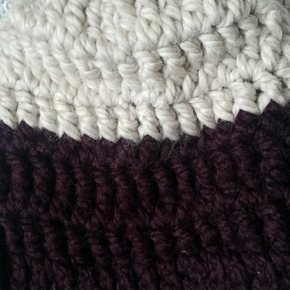 Handmade Knit Hat - Picture 4 of 5